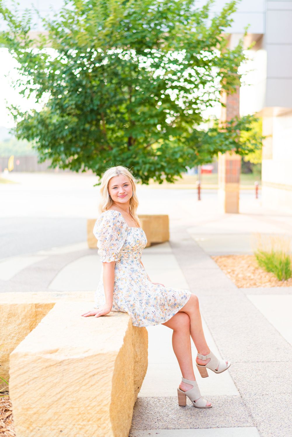 Senior session in downtown Mankato Minnesota