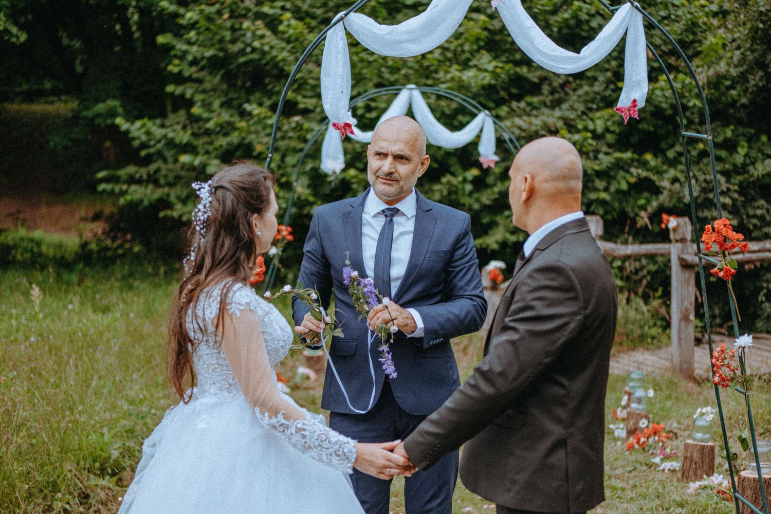 сватба, рокля, сватбена, фотограф, фотосесия, снимане, снимки, булка, младоженец, влюбени, двойка, русе, варна, пловдив