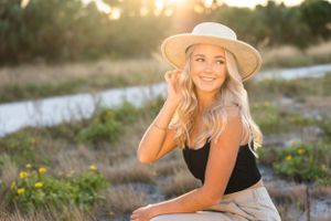 Sarasota Photographer Creative Lakewood Ranch Beach Women Photography Product Content Photos Commercial Couples Love Confidence Senior Photo