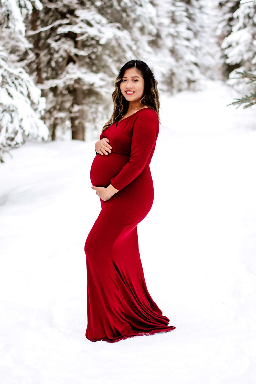 Pregnant woman winter