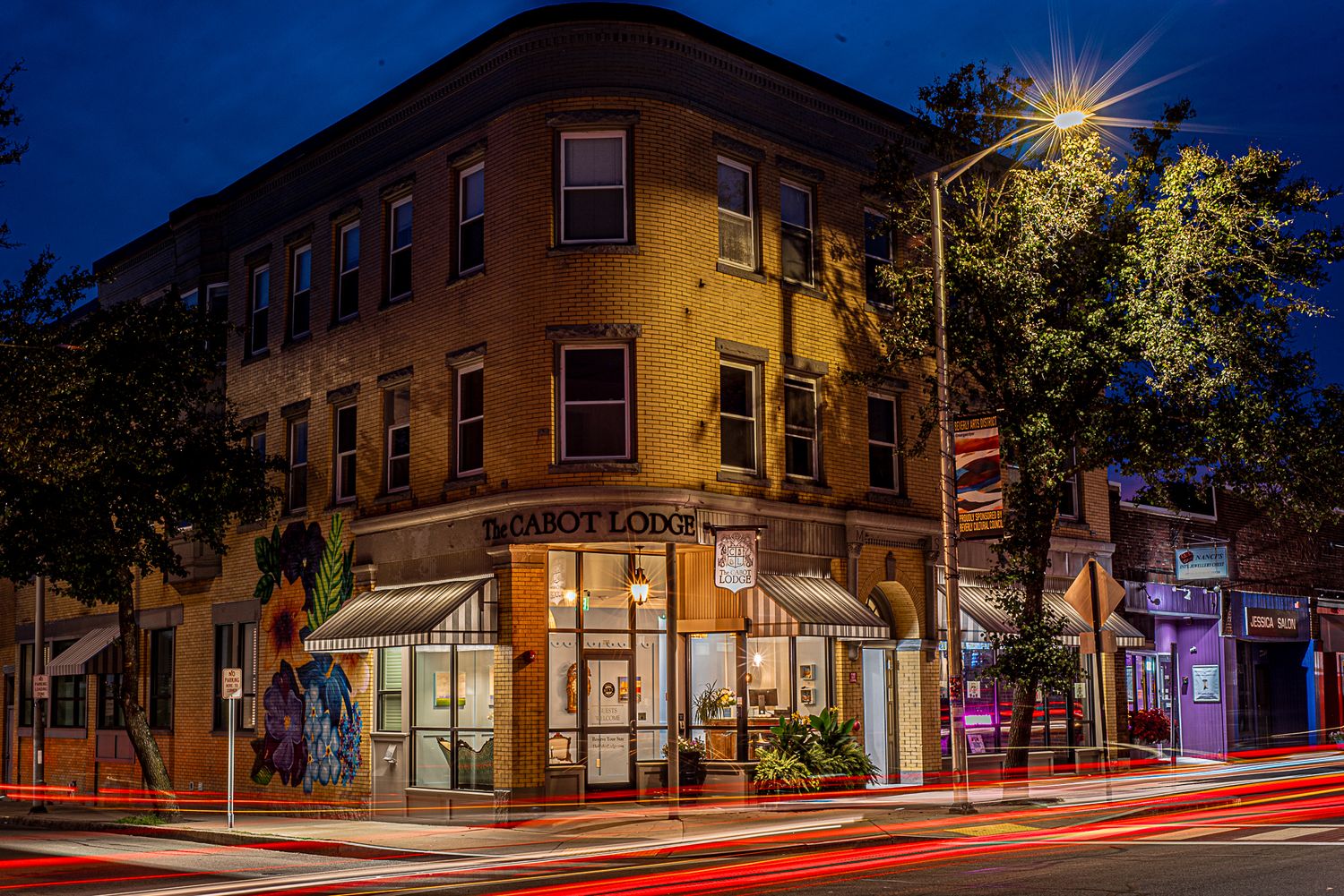 Beverly Massachusetts Photography, Cabot Lodge at Night