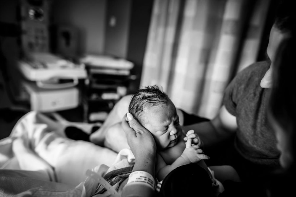 Birth Photographers near Novi Michigan