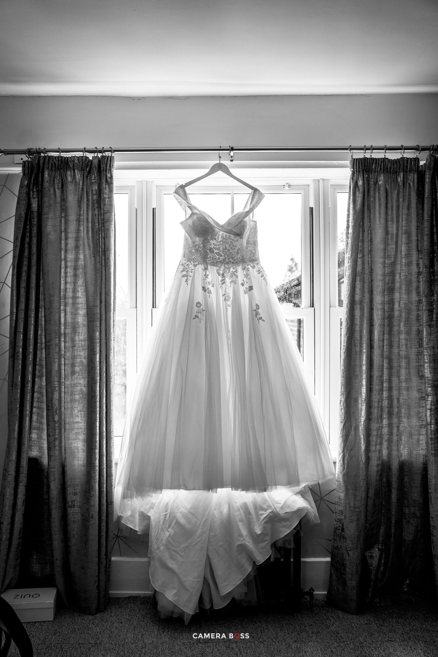cameraboss photos  (Wedding and lifestyle photographer in UK and Nigeria)