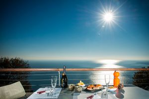 casa vista mare in liguria