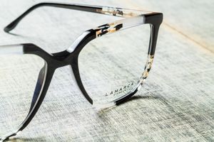 occhiale moda per catalogo