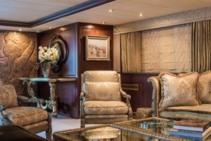 prestigiosi interni in yacht a portofino