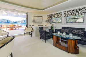 prestigiosi interni in yacht a portofino