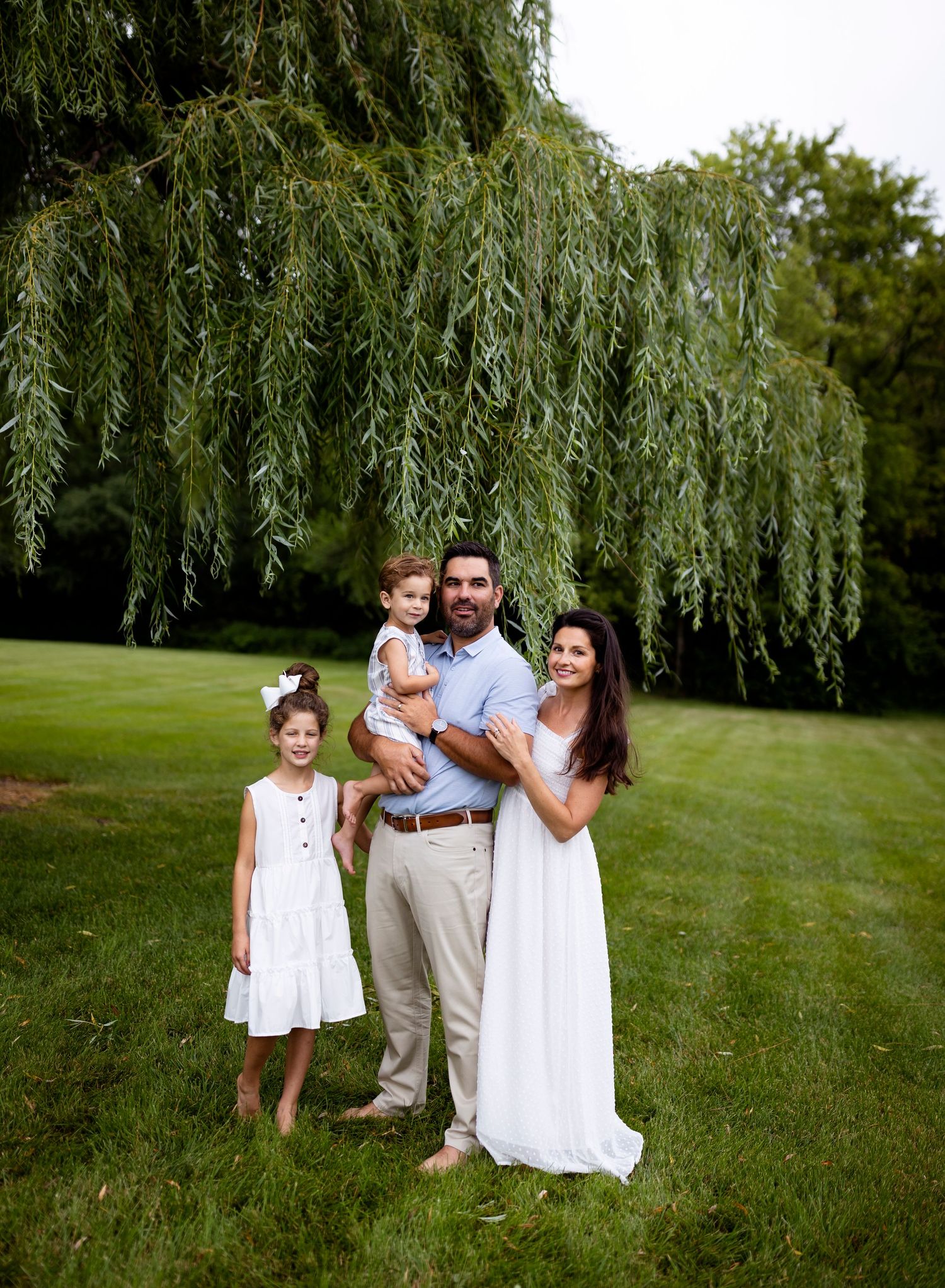 family photo under willow tree