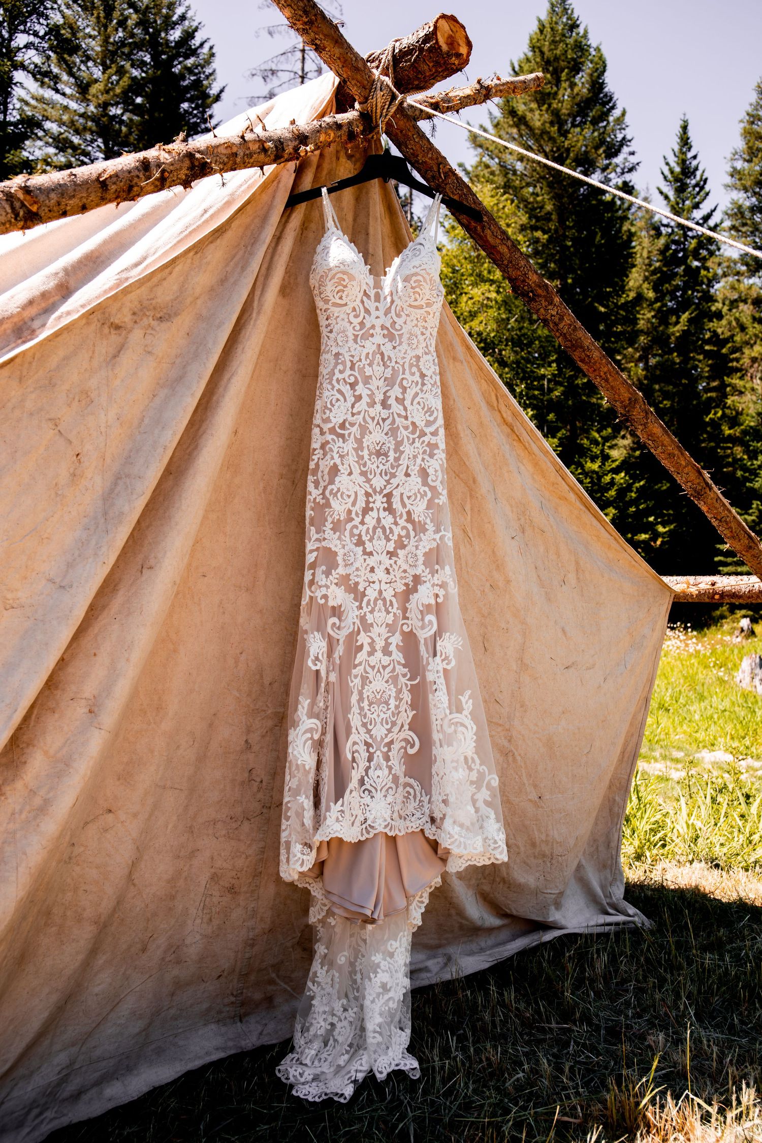 Wedding Photography | Sierra Janelle Photography | Flathead Valley Photographer | Whitefish | Kalispell | Bigfork | Columbia Falls