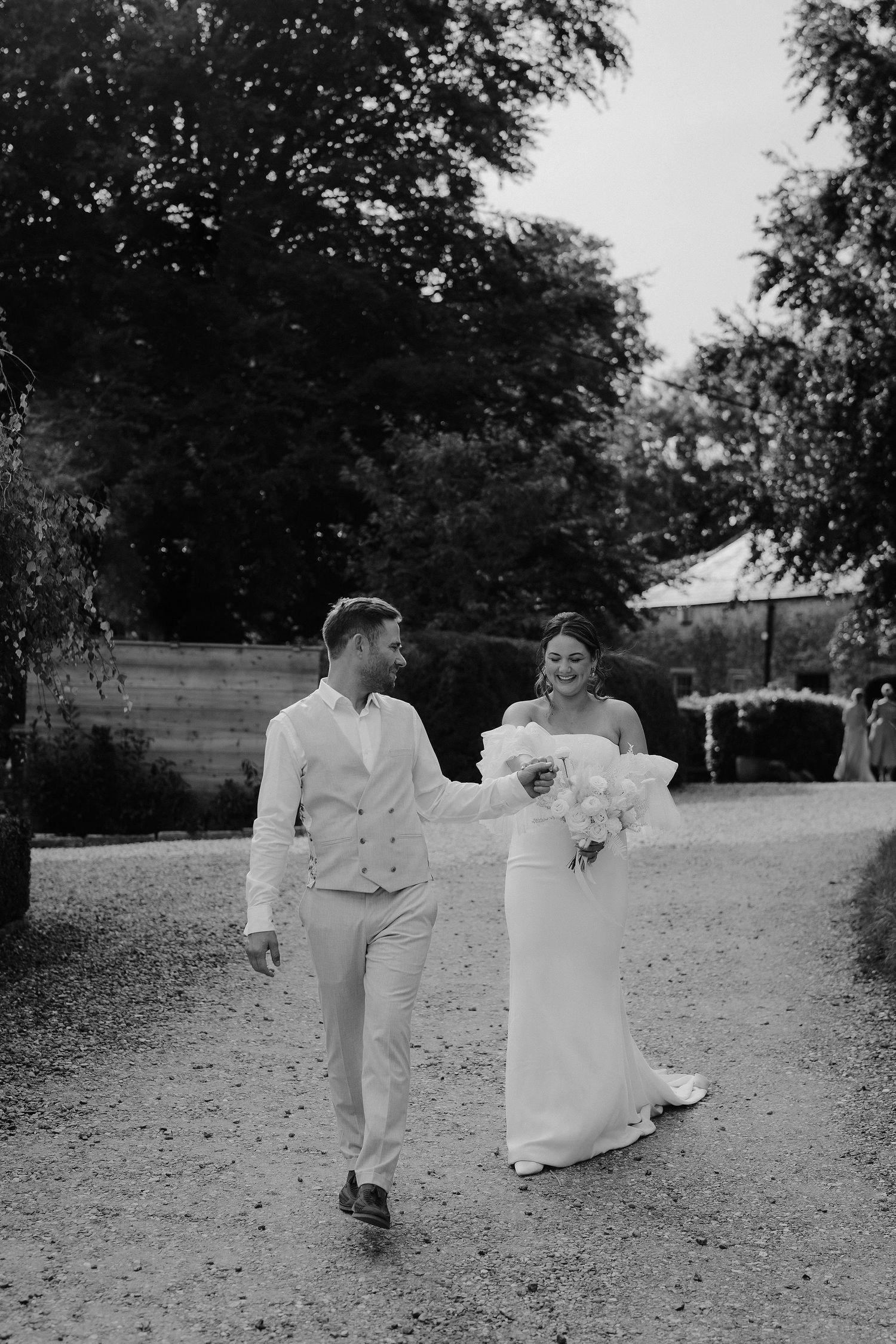 Somerset-pennard-house-wedding-bride-and-groom