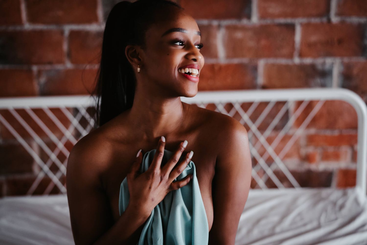 Boudoir-Shooting Linz Aktfotos stilvolle erotische Fotos von Frauen Oberösterreich