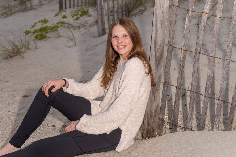 senior photos on the beach