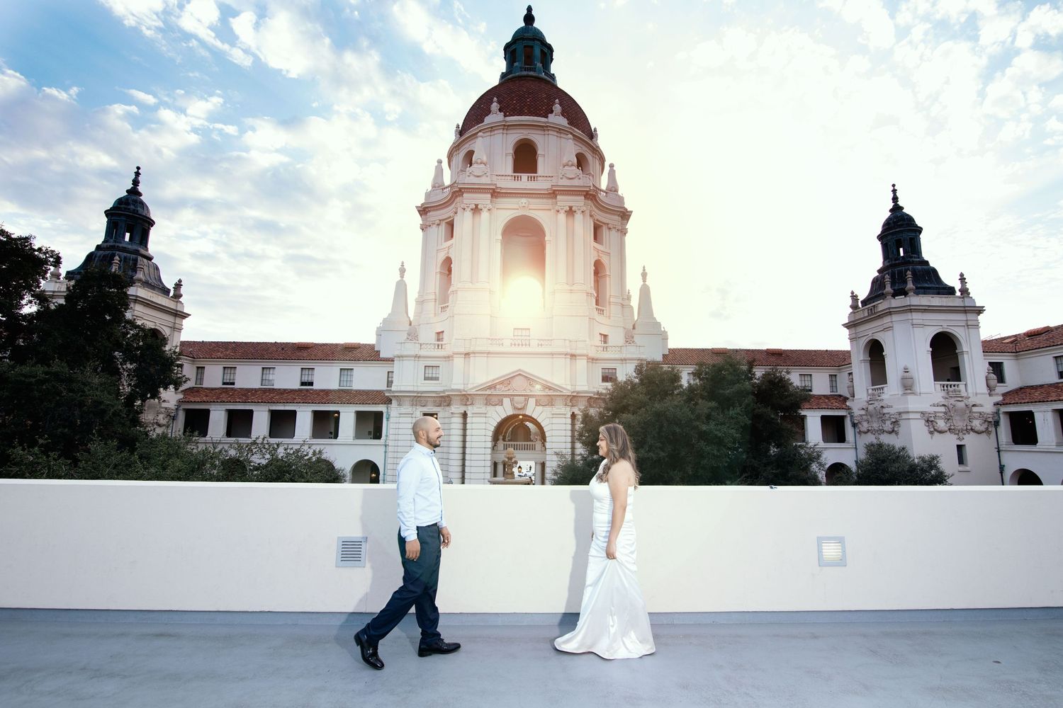 Engagement session: Engagement Photos; Engagement Photographer. Wedding Photographer. Engagement Photos Taken at Pasadena City Hall.
