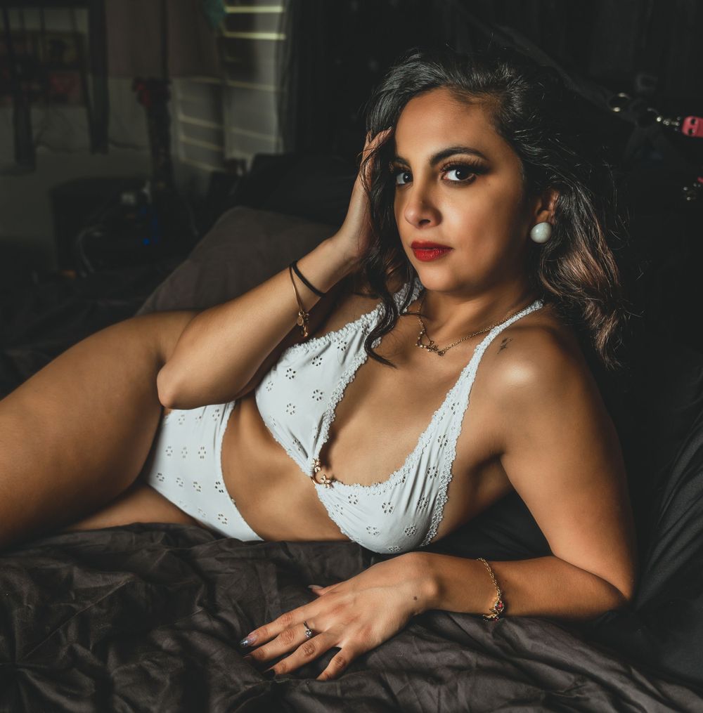 Riverside Boudoir Photographer