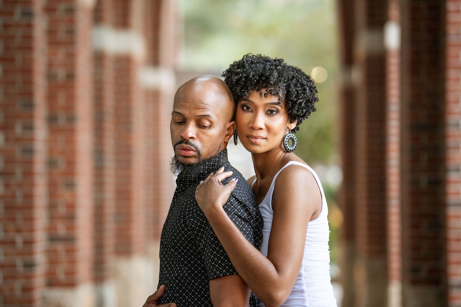 Tampa, FL and destination wedding and engagement black female photographer