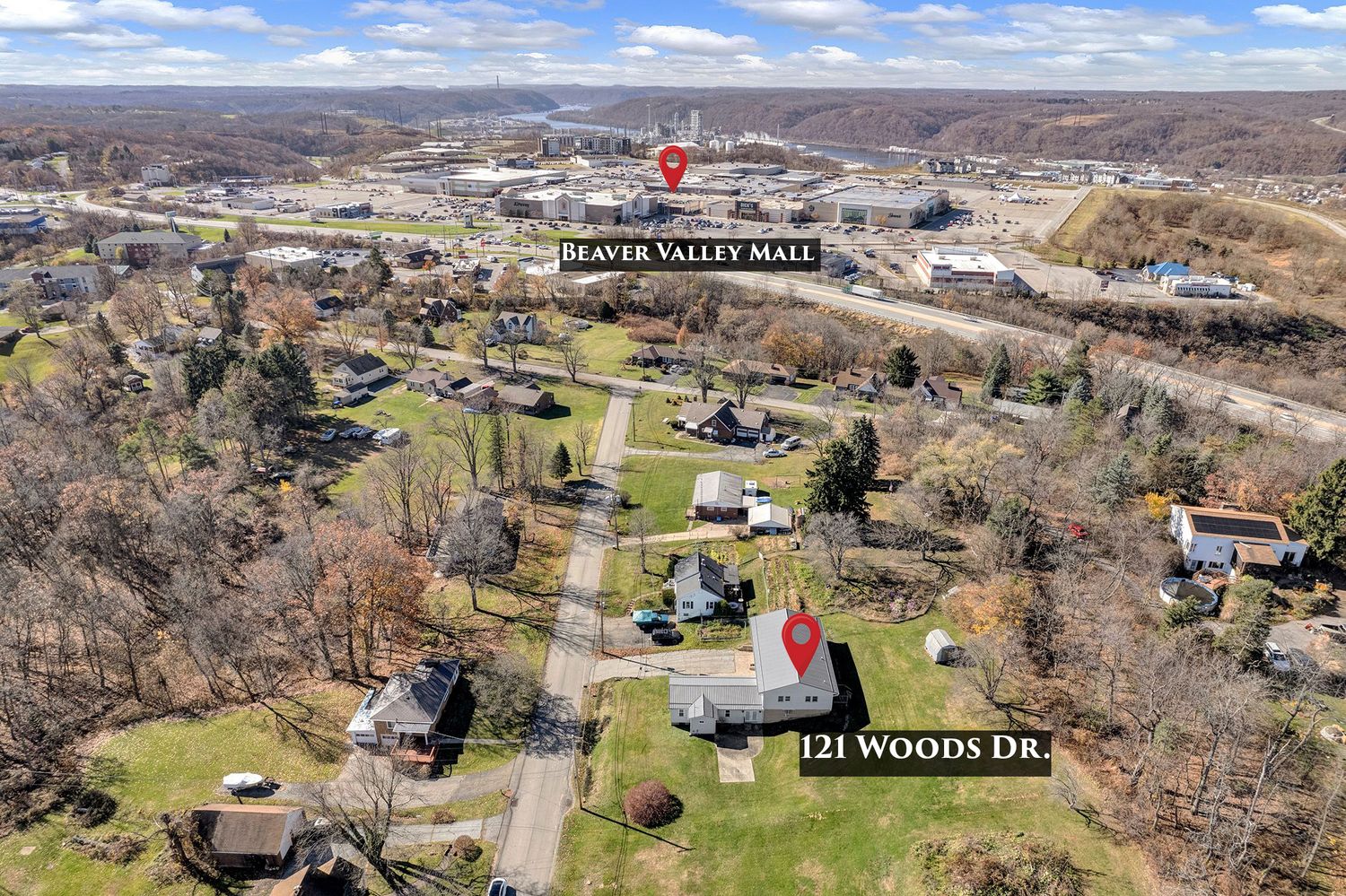 Real estate photographer in the Pittsburgh area with over 5 years of experience. Serving Beaver, Allegheny, Lawerence, and Butler counties.