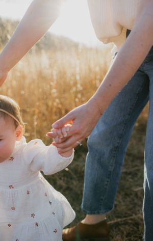 Family Photos at Melton Hill Park in Knoxville, TN