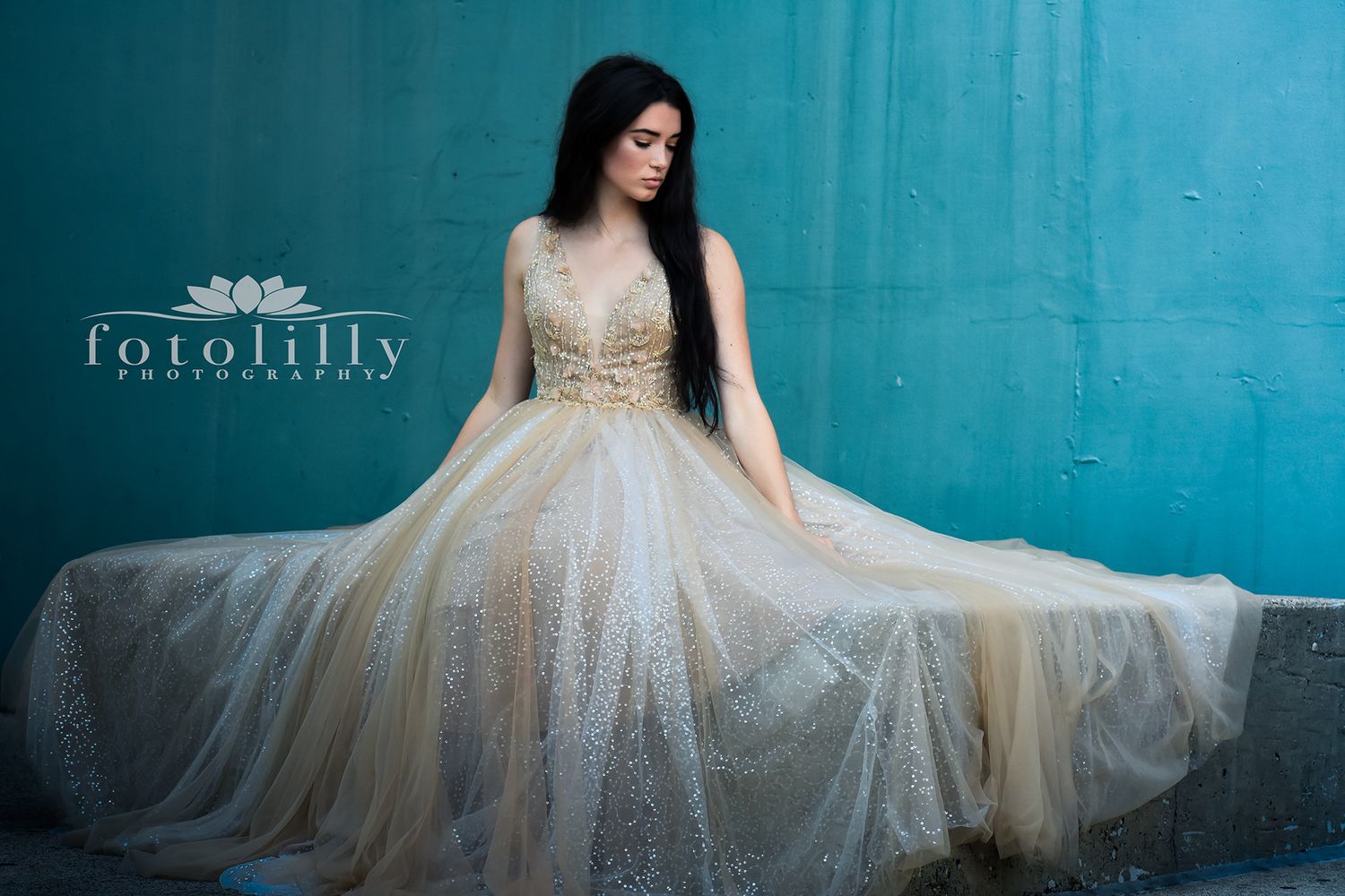 fortworth-dallas-quinceañera-photography-quince-dress-fotolillyphotography