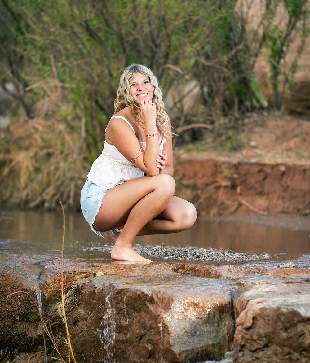 destination-4WD-photography-outdoor-water-color-sunset-high-school-senior-toquerville-falls-st-george-utah-professional-photographer-photos