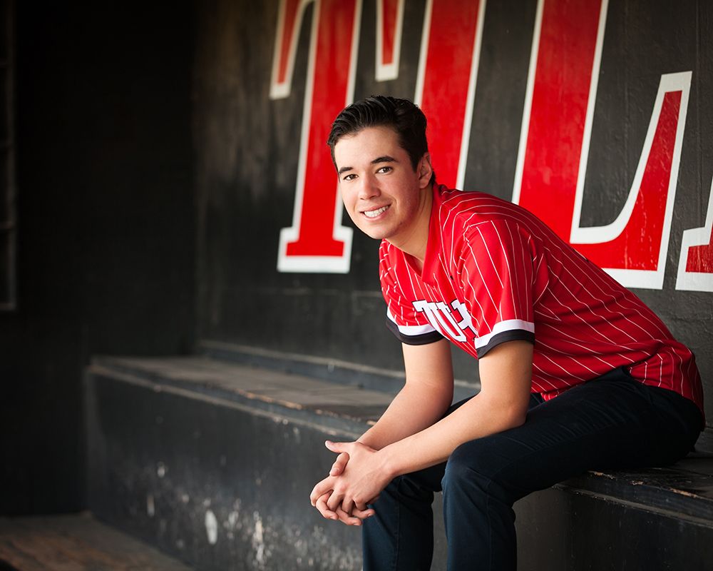 baseball-high-school-senior-dugout-st-george-utah-tustin-UT-class of-boy-grad-graduation-pics-professional-portrait-photography-photographer