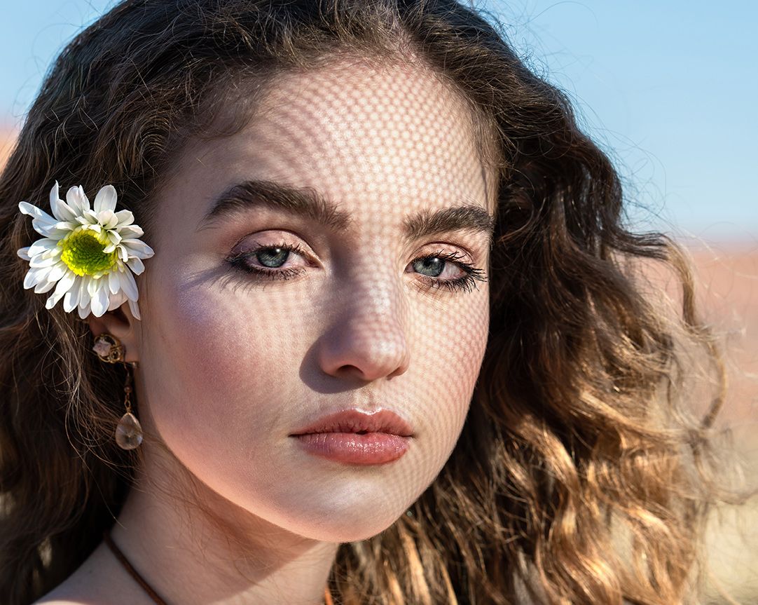 margie-temme-photography-girl-high-school-senior-photo-graduation-actress-st-george-photographer-photography-golden-hour-lighting-photo-pics