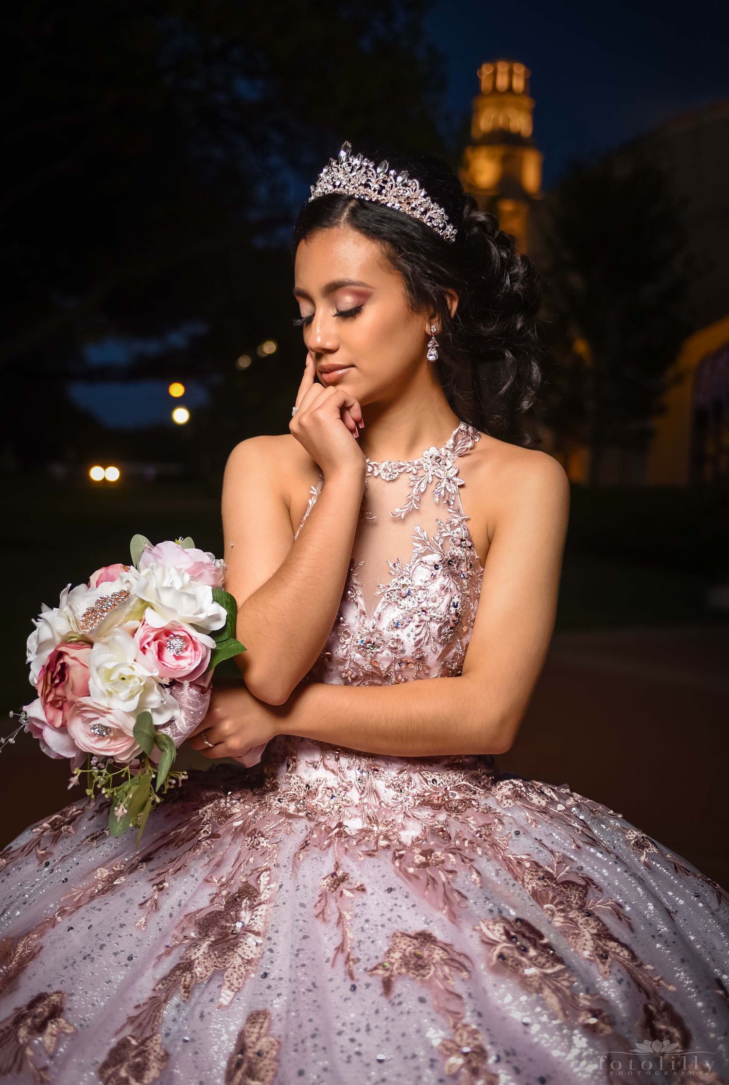 Rancho de las 4 Riatas in Grand Prairie offers unforgettable quinceañera horse photography by Fotolilly Photography serving North Texas