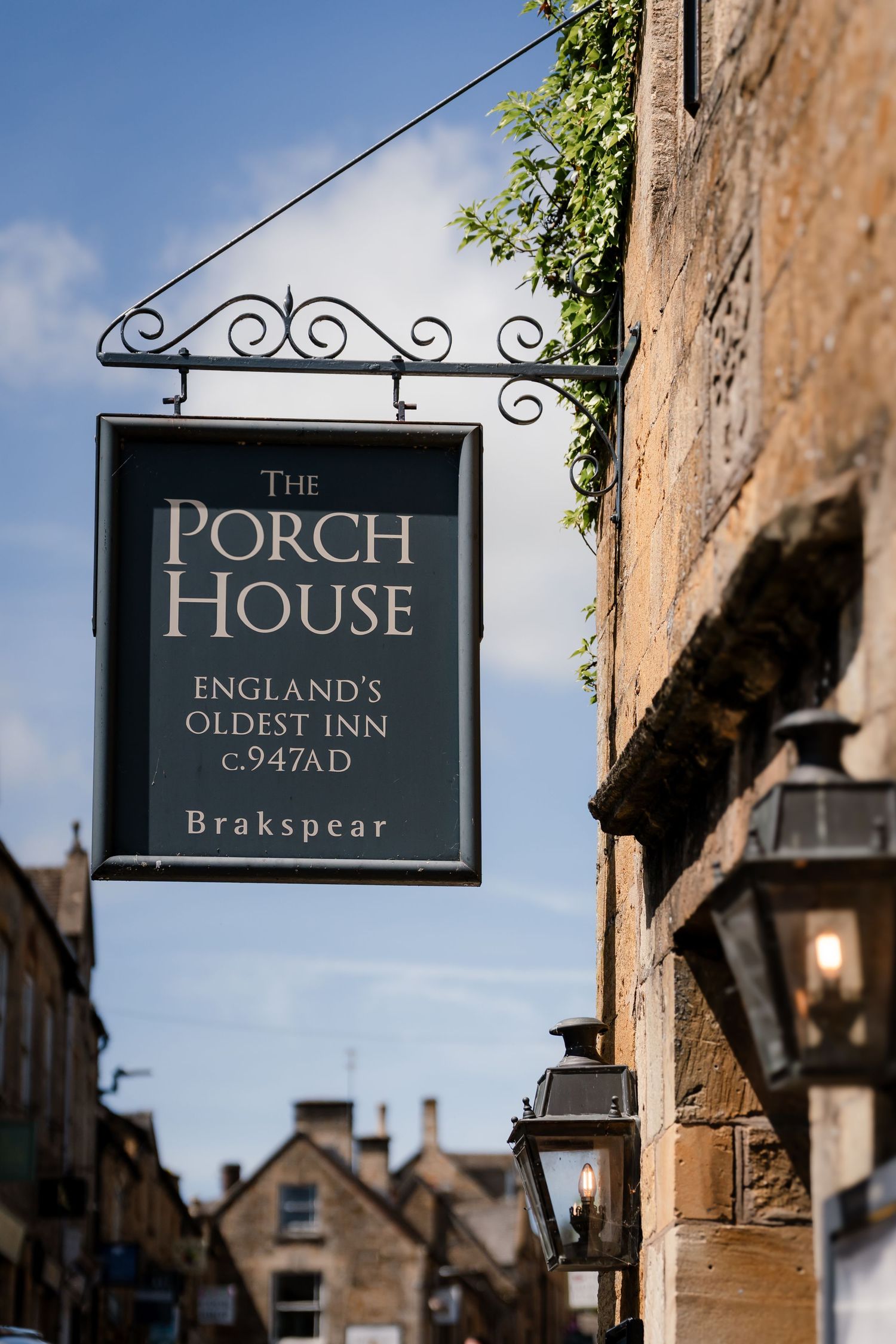 the porch house, cotswolds wedding, stow in the wold