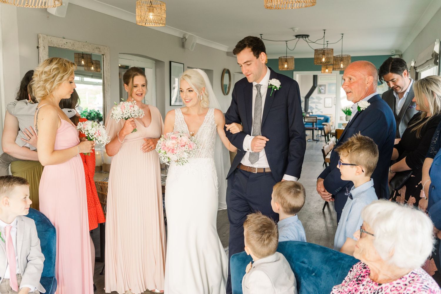 The Cliff House unplugged micro wedding