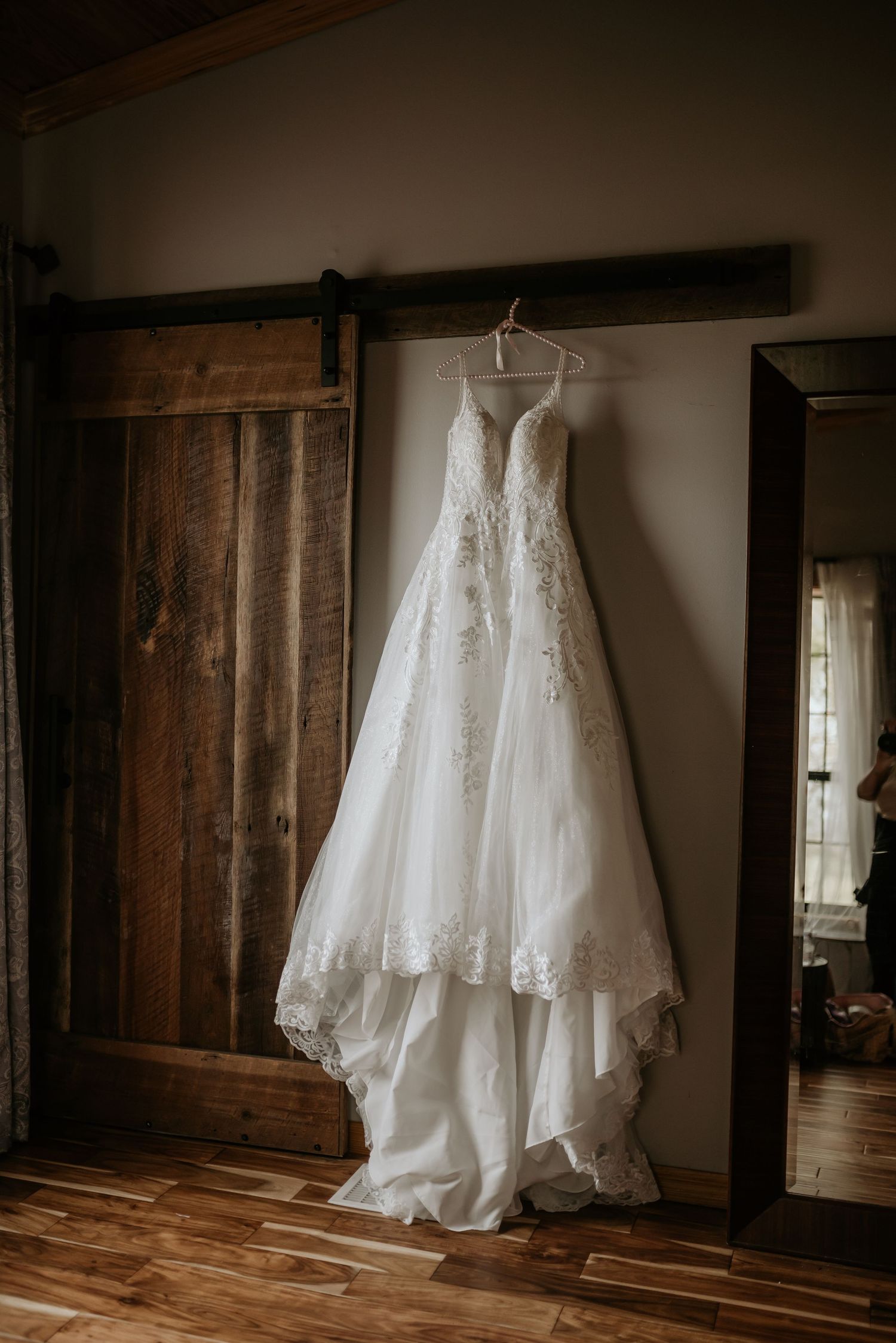 Wedding Photographer The Barn at Cottonwood Ranch