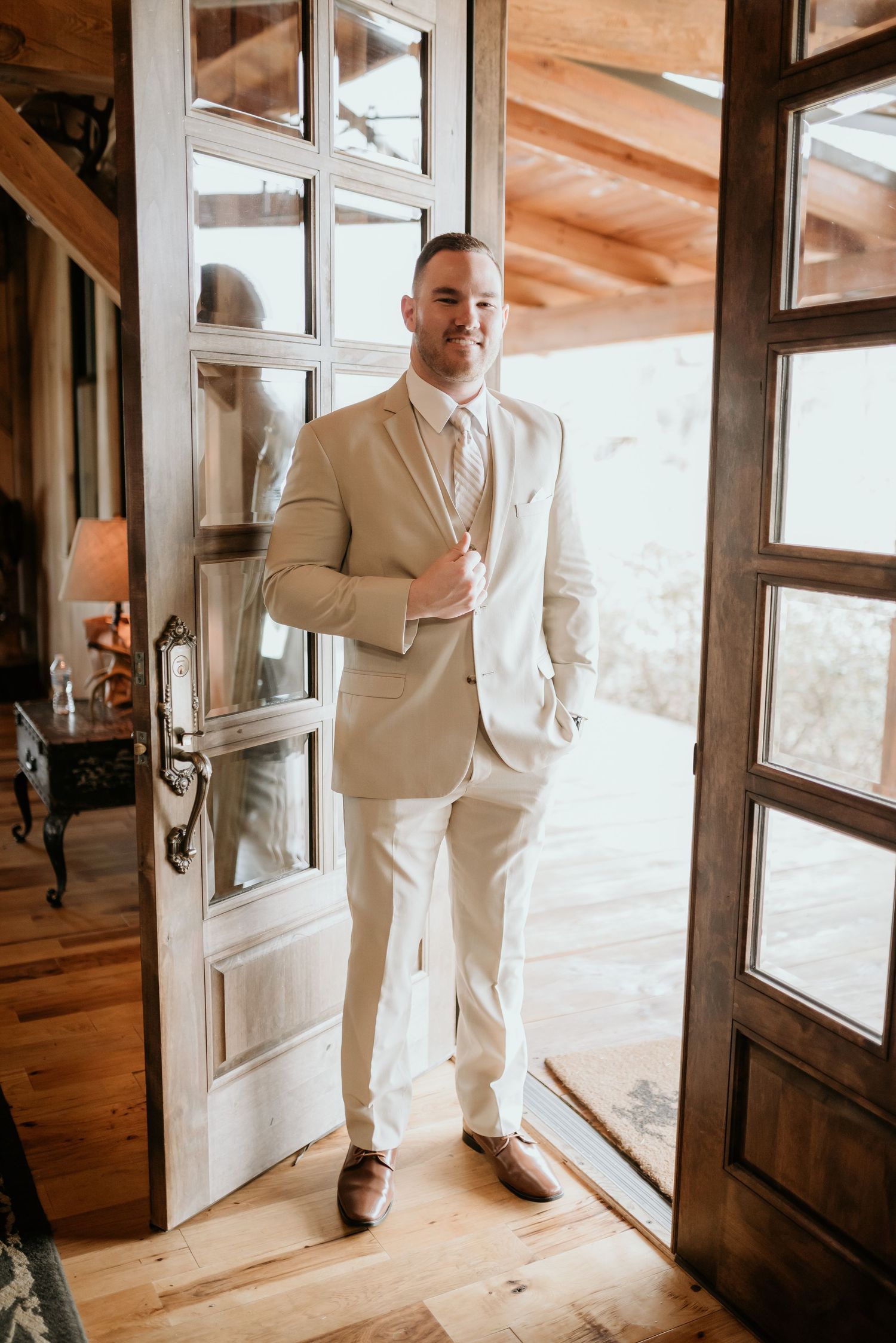 Wedding Photographer The Barn at Cottonwood Ranch