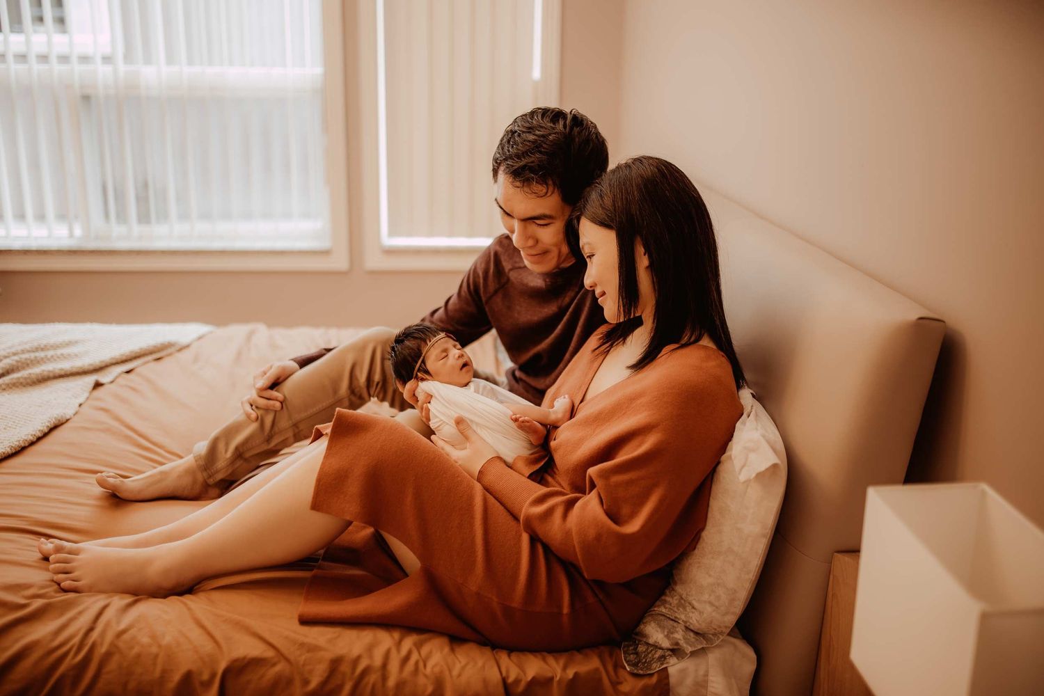 Vancouver newborn Family Photographer