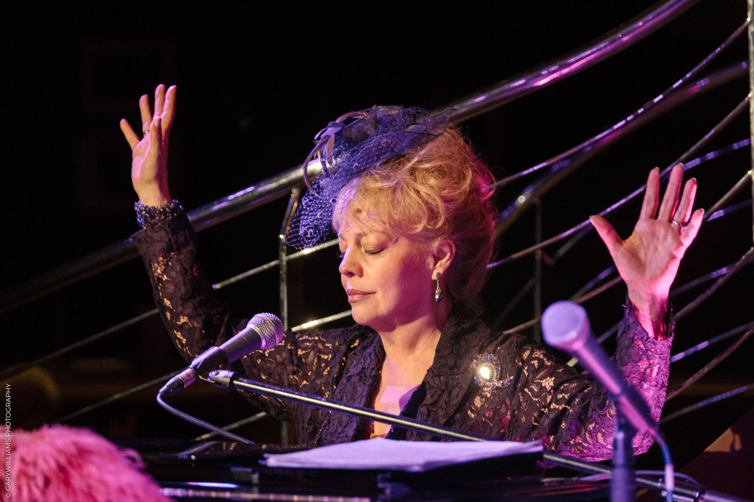 KT Sullivan performing at The Pheasantry In London.