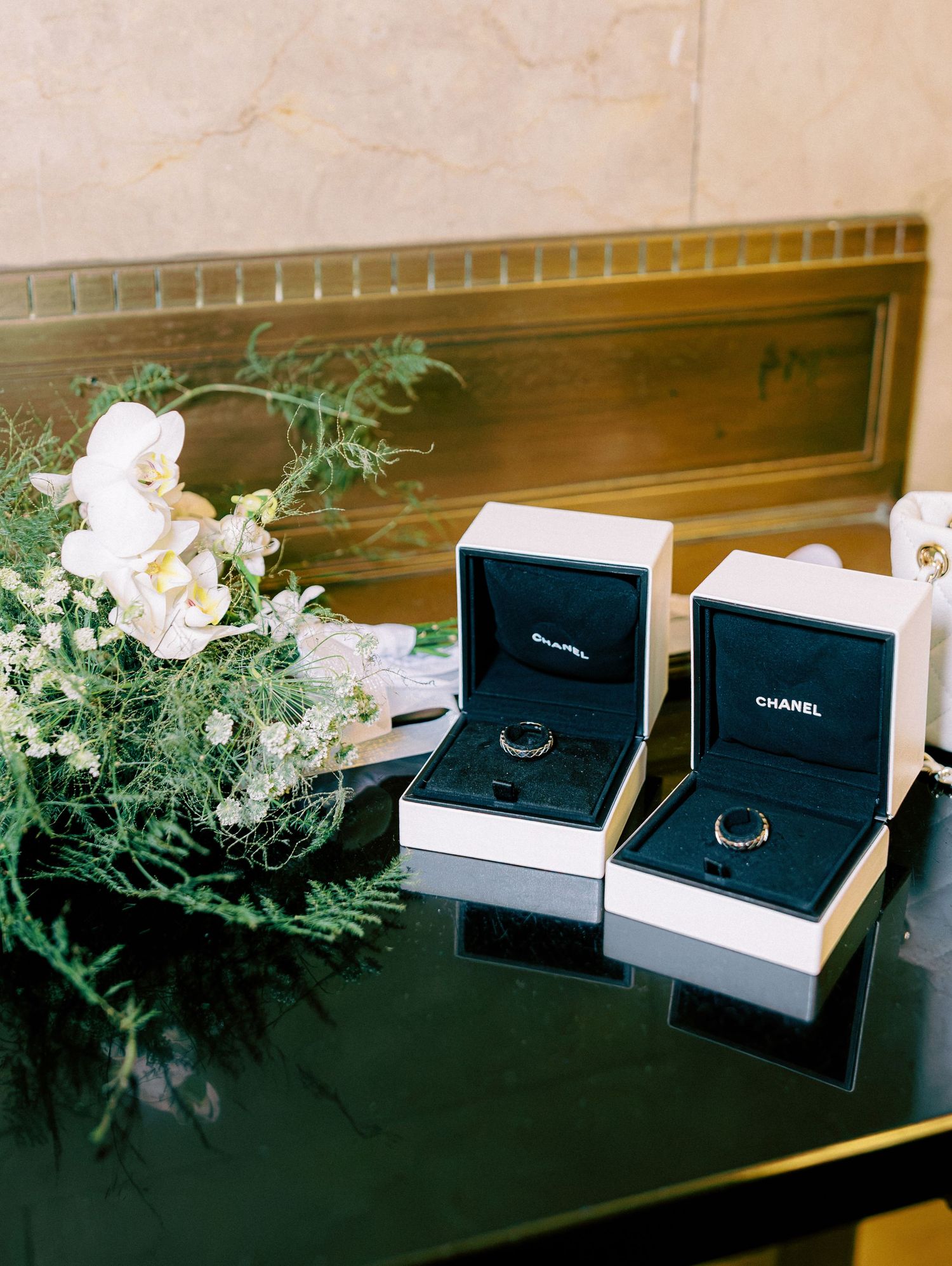 NYC City Hall Wedding Timeless Romantic Fine Art New York Wedding Photographer Jeanie Jang Photo