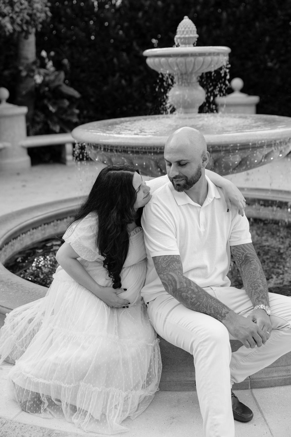 Maternity session with greenery in Florida. Jacksonville Family Photographer, Jacksonville Maternity Photographer - Lindsay McDow Photo