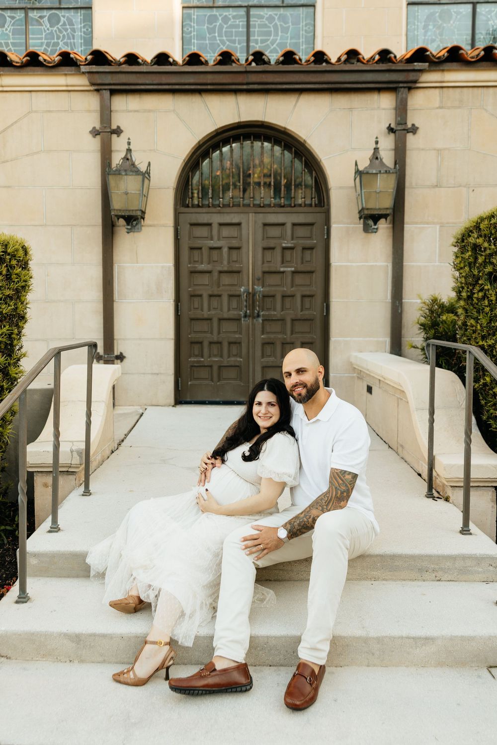 Maternity session with greenery in Florida. Jacksonville Family Photographer, Jacksonville Maternity Photographer - Lindsay McDow Photo