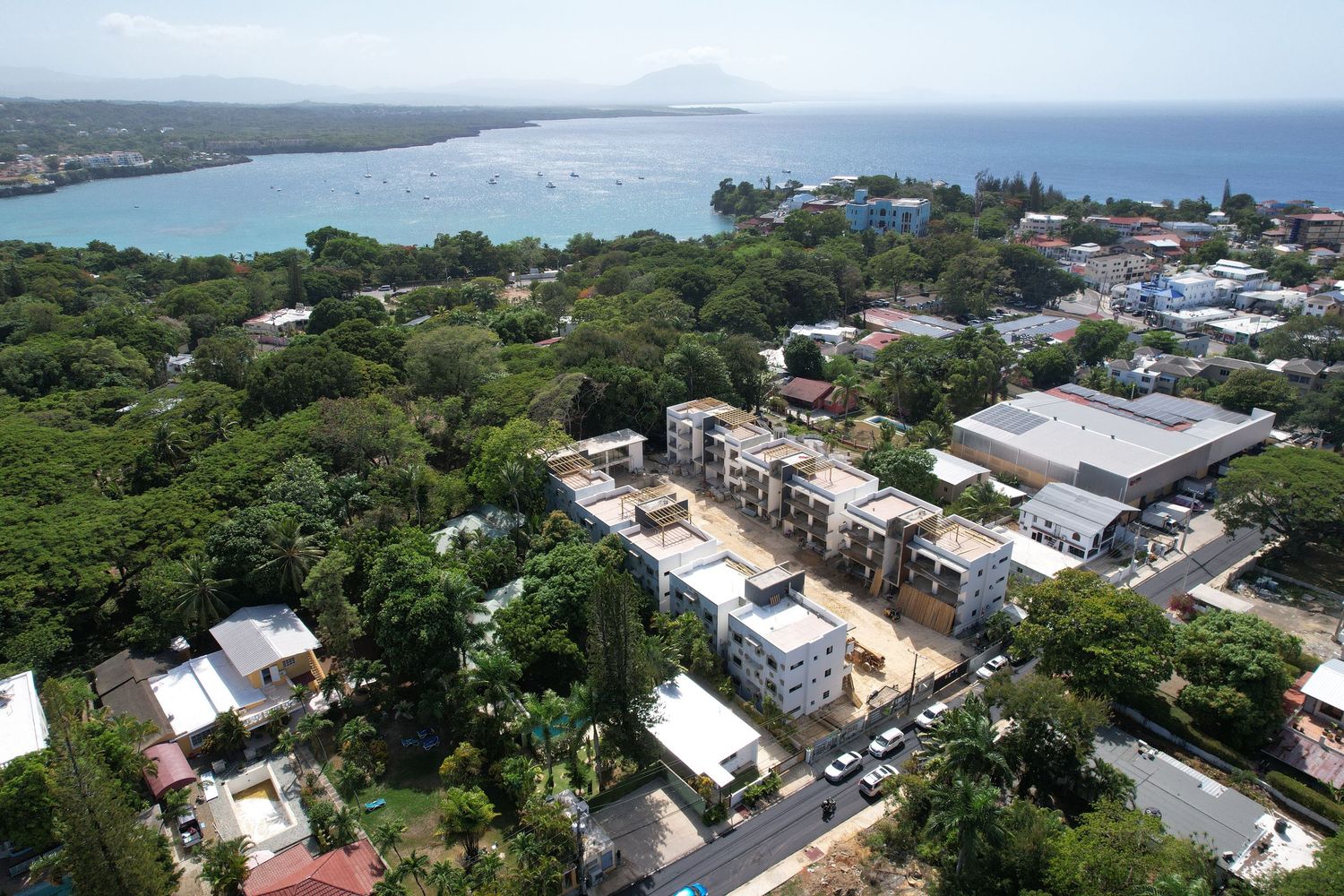 Residencial Paseo Llibre: apartamentos en el centro de Sosúa, cerca de Playa Sosúa y Playa Alicia.
