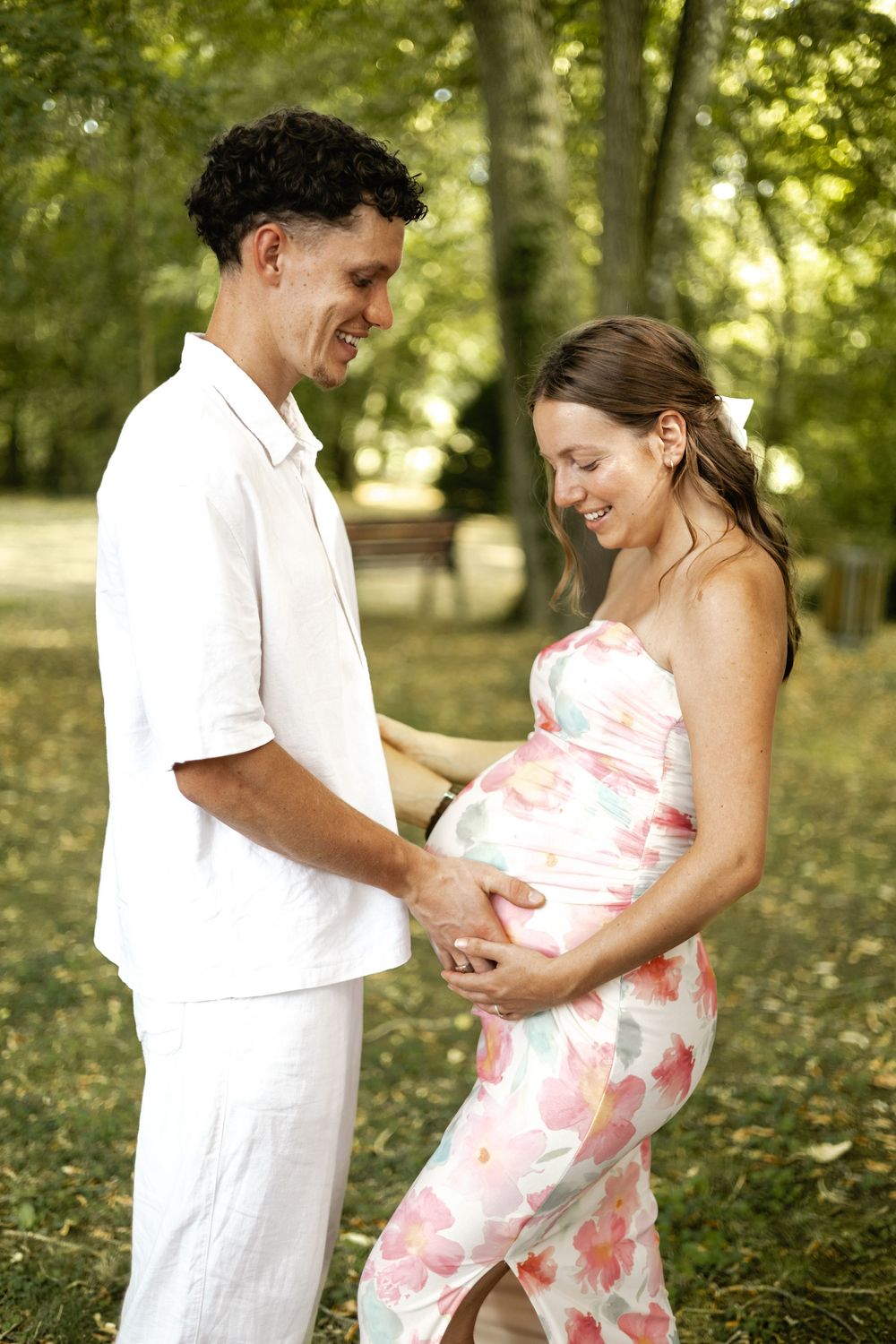 Photographe de famille, grossesse, naissance en Seine-et-Marne. Famille, baptême, naissance, grossesse