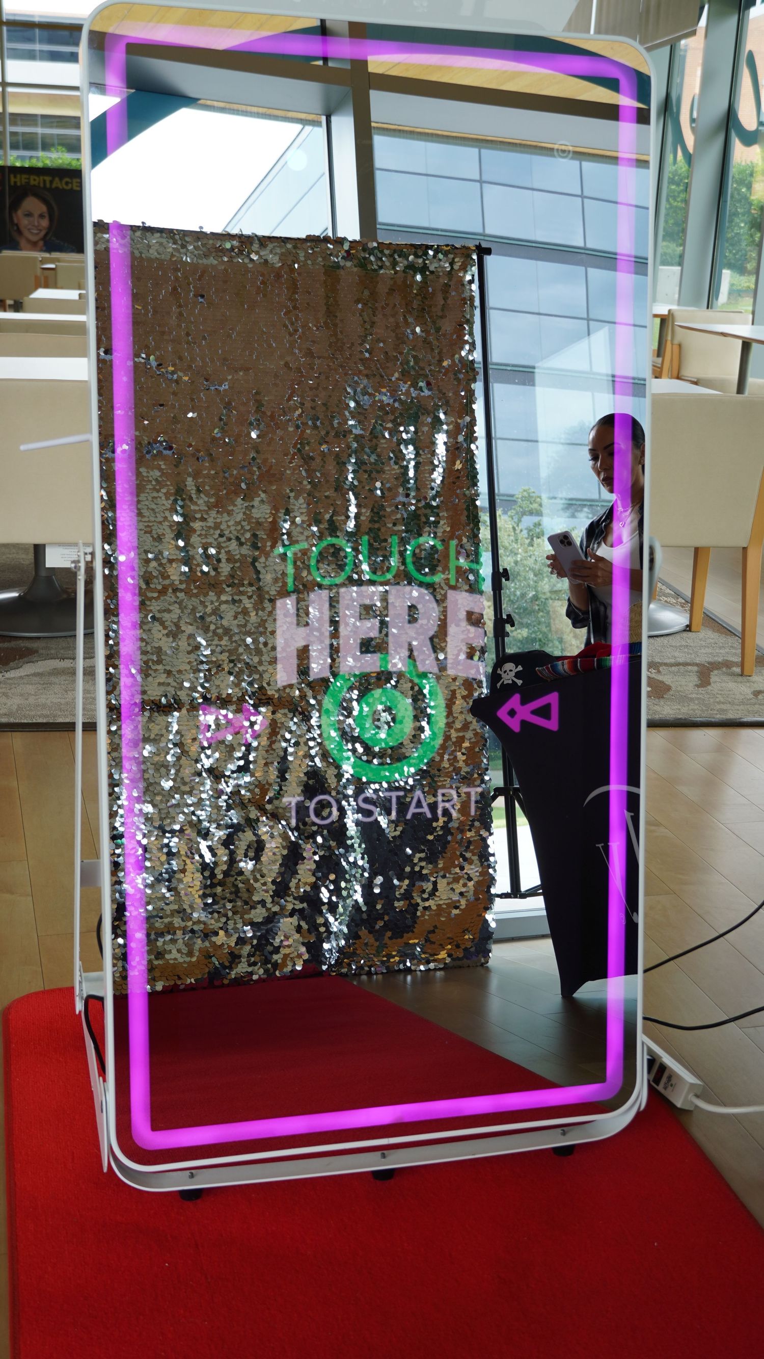Dallas Mirror Booth rental with elegant full length interactive mirror premium photography and custom photo template design services today