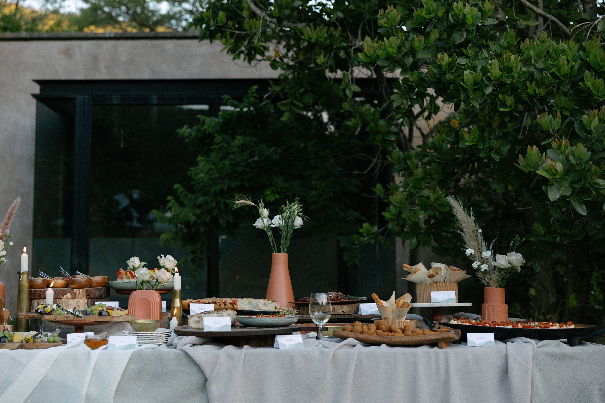 Browse Cape Town and Cape Winelands wedding venues for real weddings by Christene de Coning Photography at God's Window Perfect Hideaways