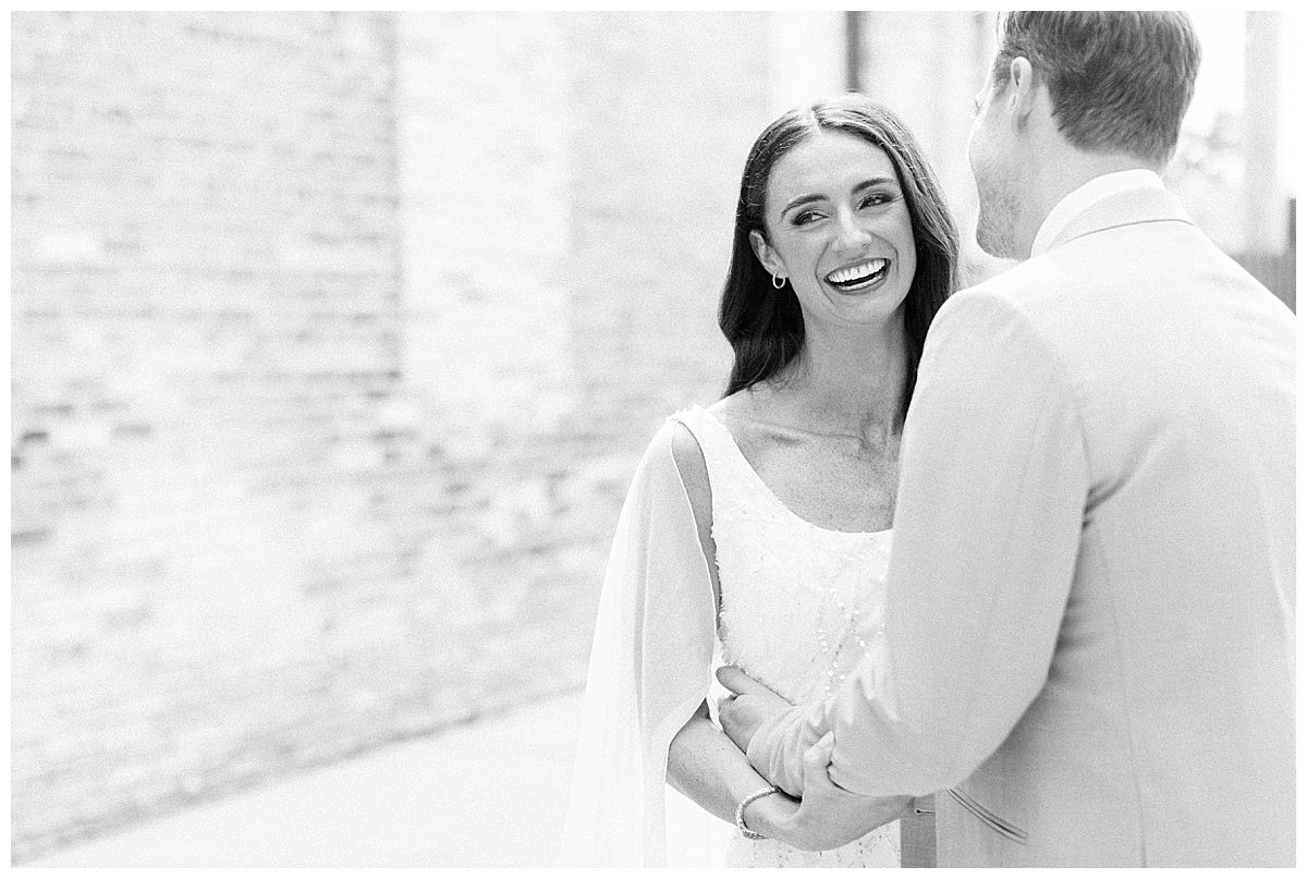 Mercantile Hall Wedding / Best Wisconsin Wedding Photographer