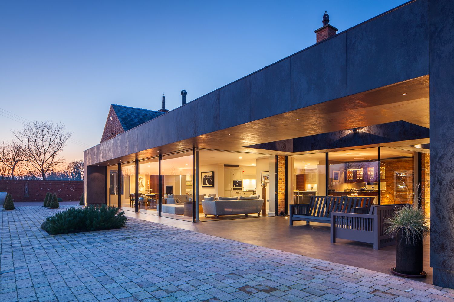Leet House Exterior