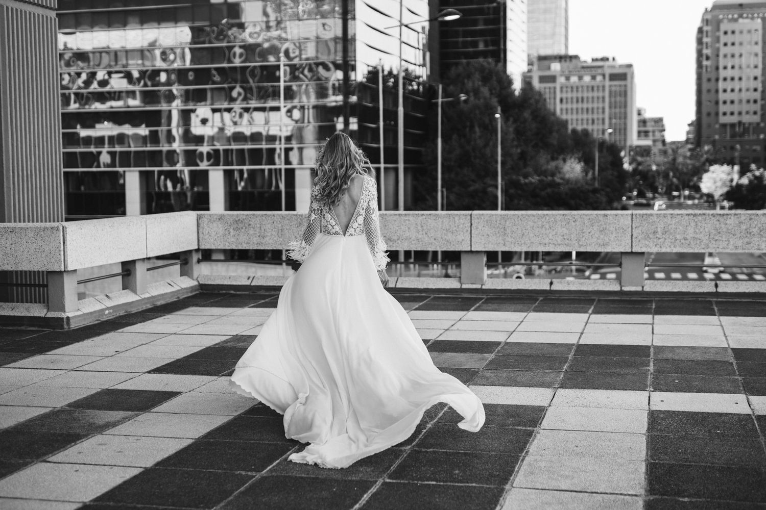 city bride. wedding trends. bride. bridal trends. wedding dress trends. best wedding photos. wedding wedding photographe