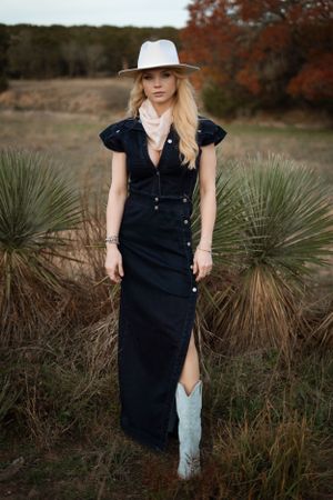 san antonio cowgirl