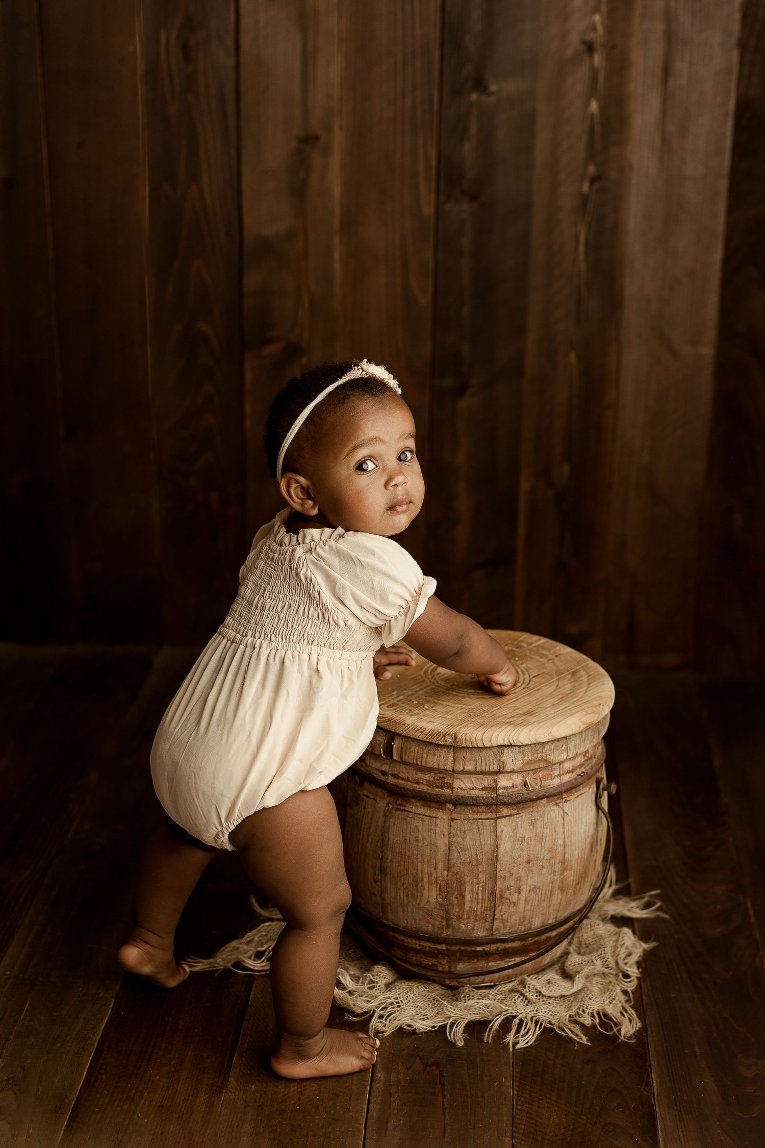 wichita cake smash photographer, cake smash photography near me, baby 1st birthday photoshoot