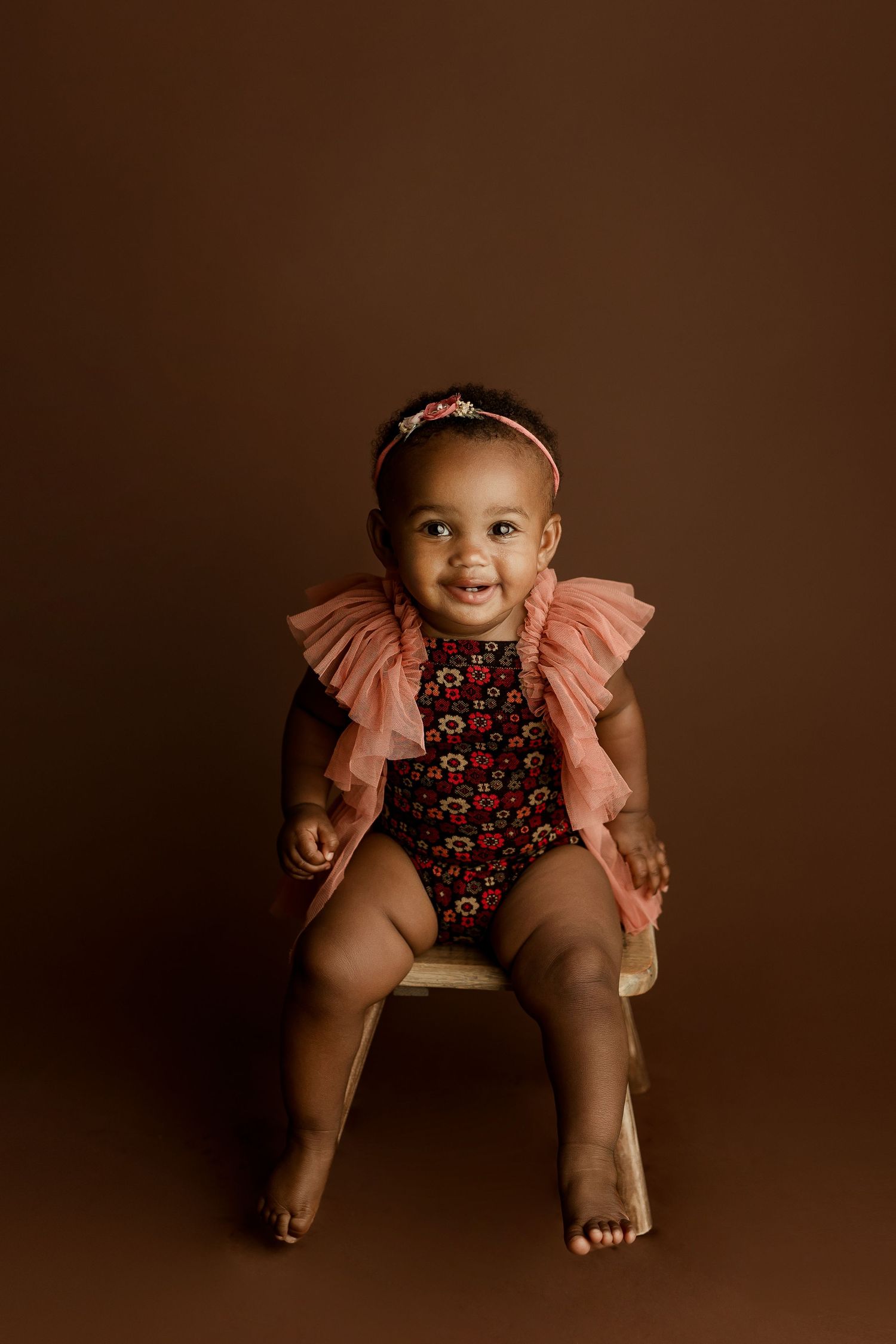 wichita cake smash photographer, cake smash photography near me, baby 1st birthday photoshoot