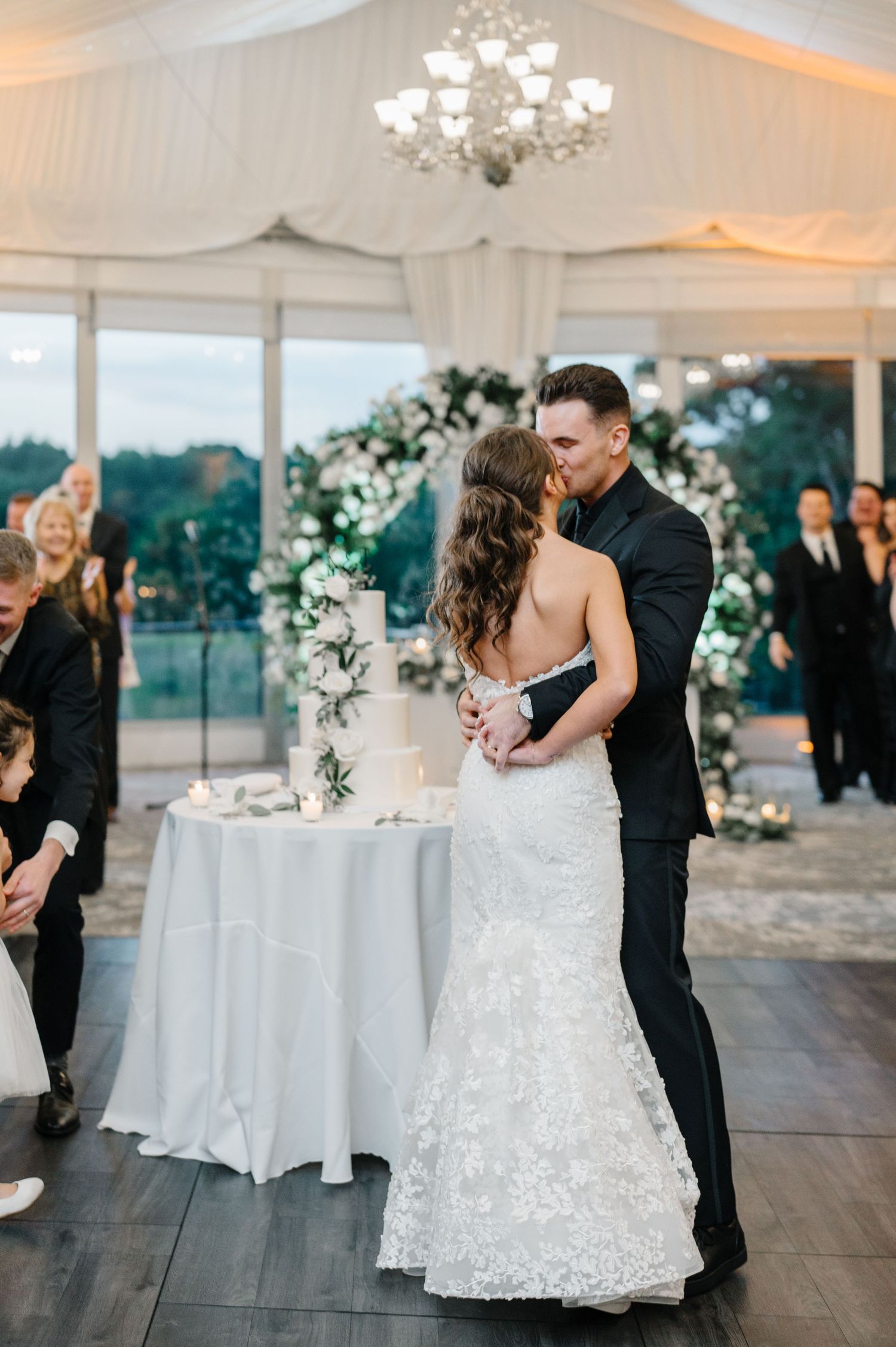Modern Black Tie Summer Wedding at Monte Bello Estate | Candace Sims Luxury Chicago Fine Art Wedding Photographer
