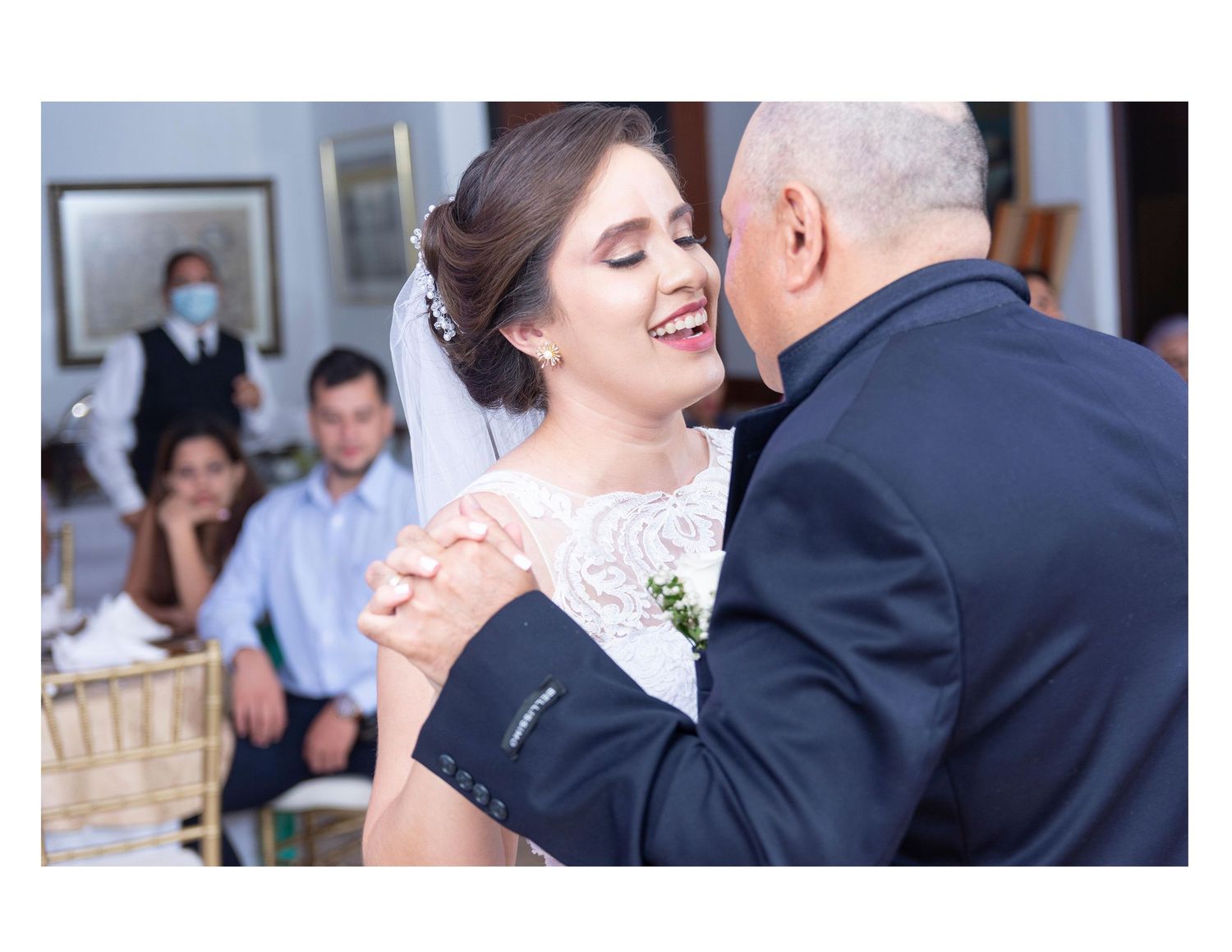 Boda civil. Boda religiosa. Fotografo profesional en la boda.