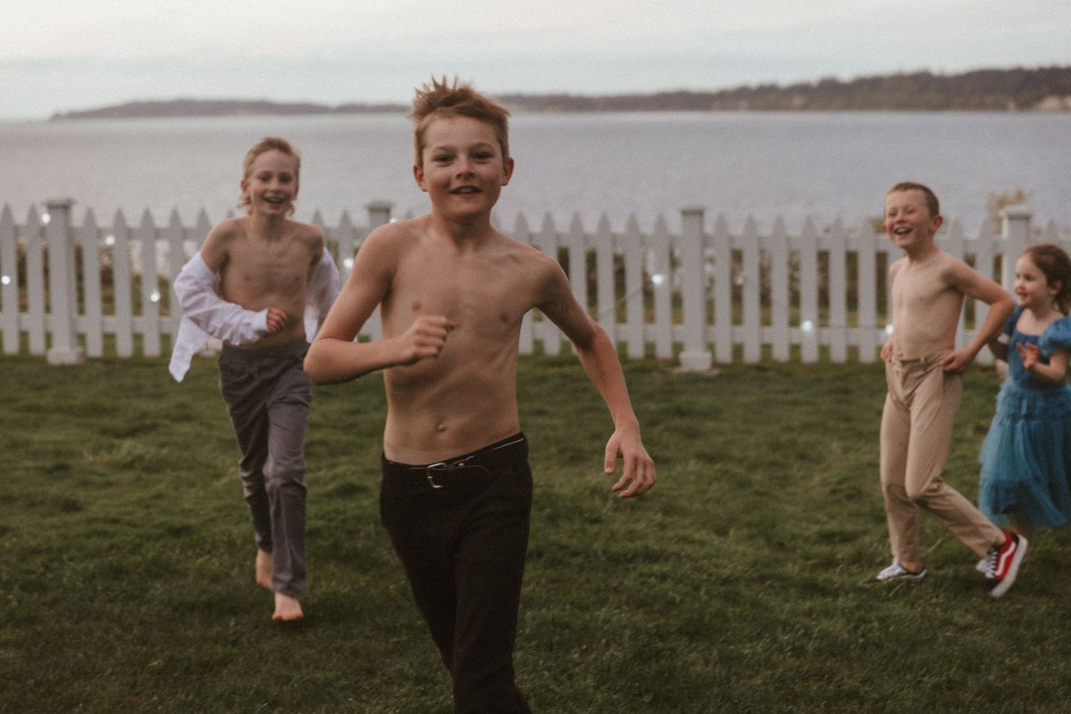 Family, Portrait  & small wedding photographer based in Astoria, OR and serving the Oregon Coast