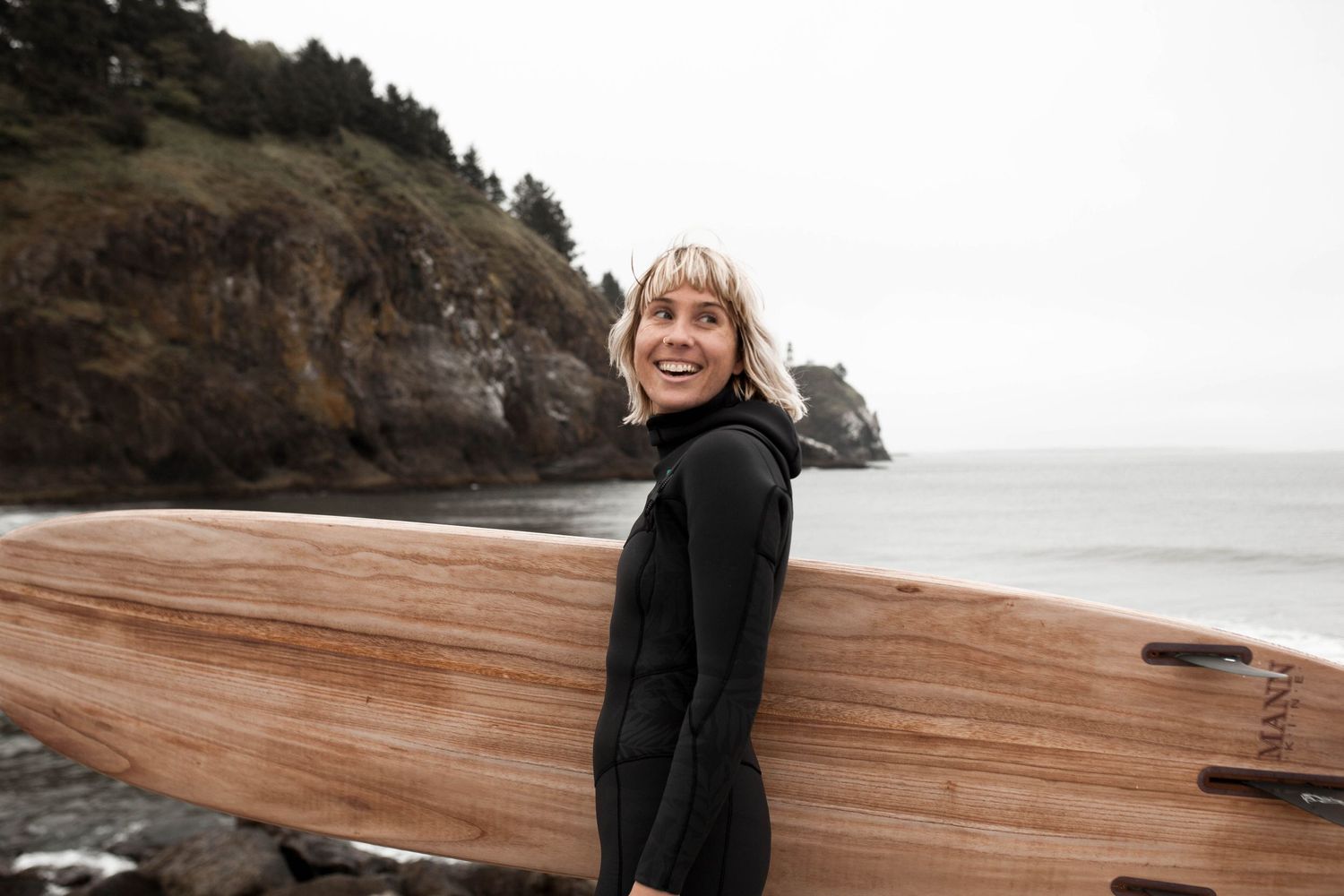 Family, Portrait  & small wedding photographer based in Astoria, OR and serving the Oregon Coast