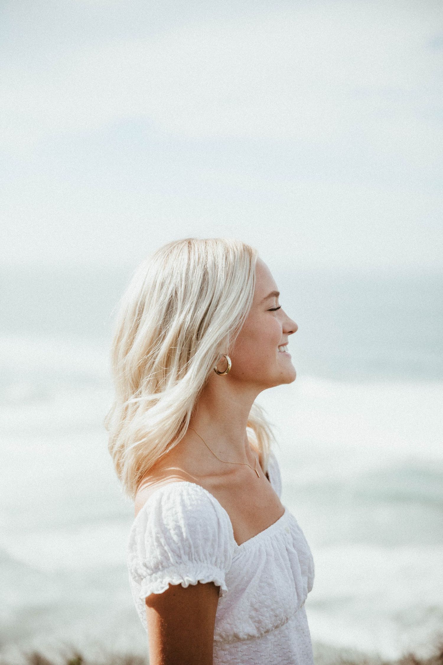 Family, Portrait  & small wedding photographer based in Astoria, OR and serving the Oregon Coast